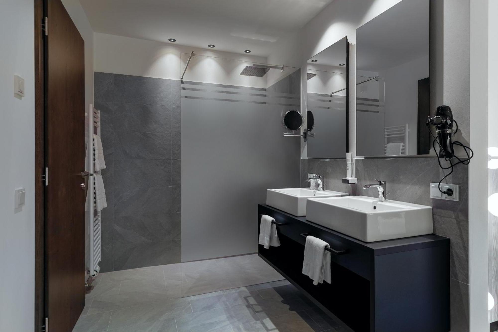 Hotel Alpenrose San Valentino alla Muta Room photo